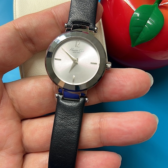 ?Kenneth Cole watch main image 15
